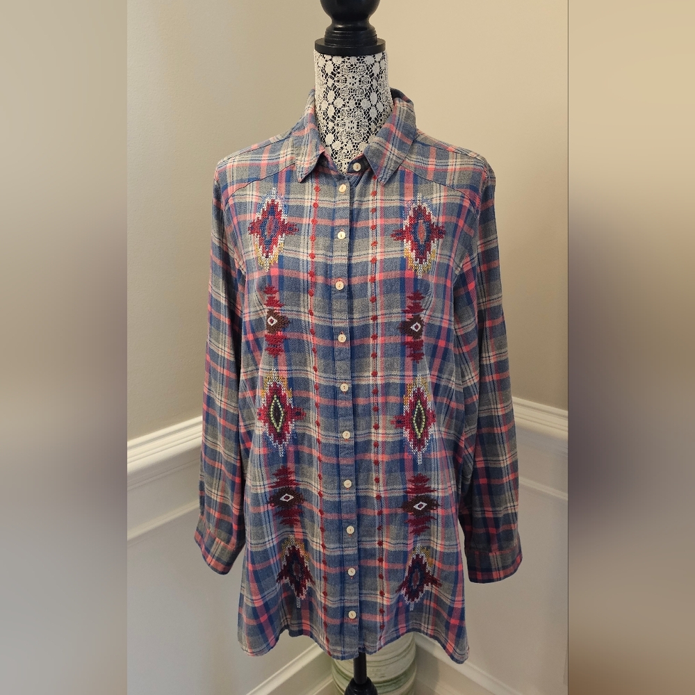 Johnny Was 3J Workshop Pinks, Blues, Plaid FlannelTunic/Top With Southwestern